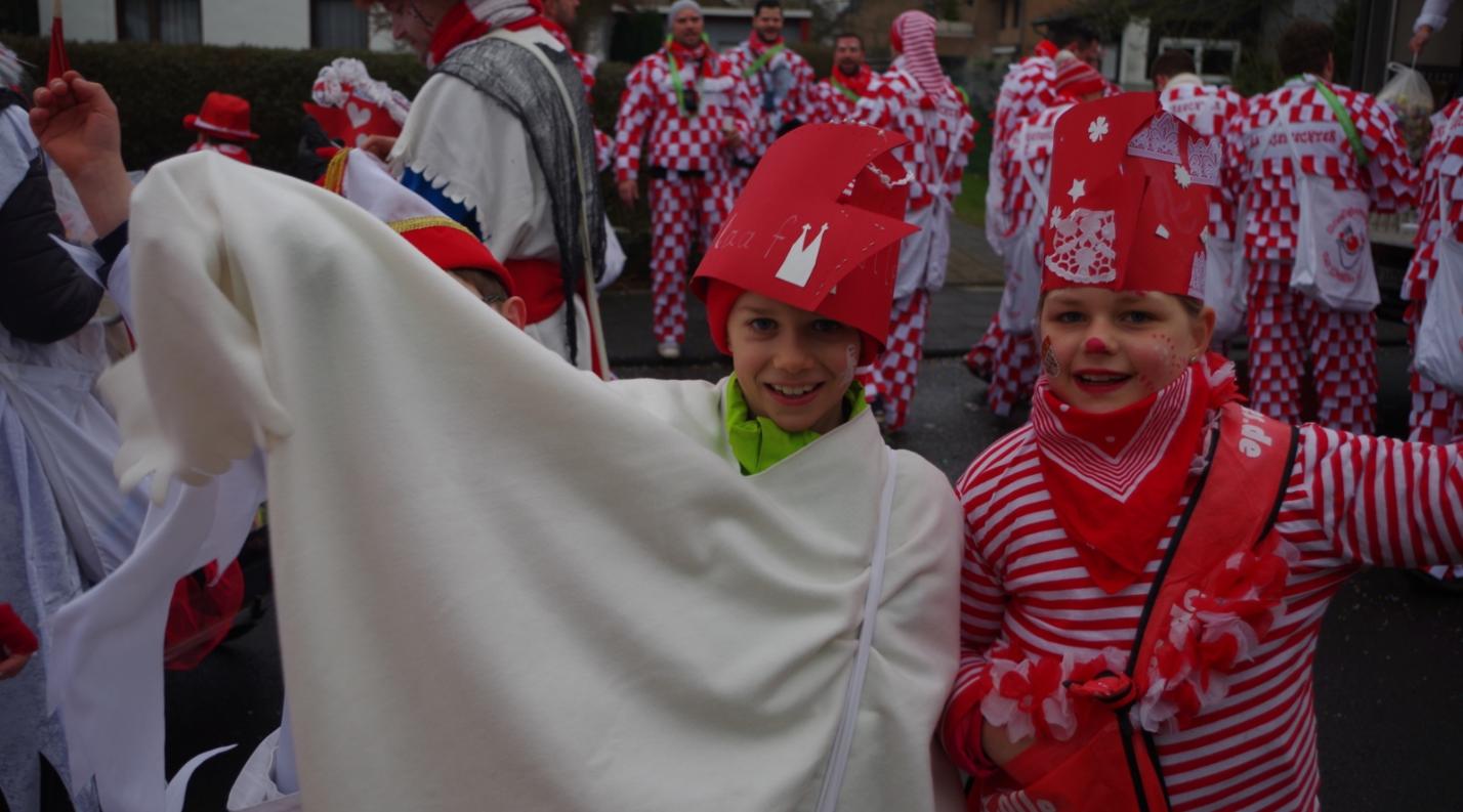 Im Februar und März feiern wir Karneval