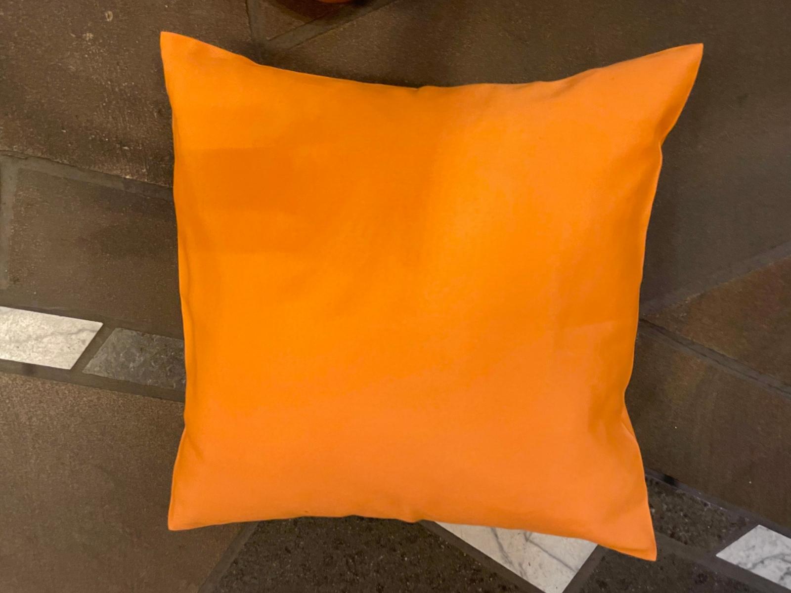 Jesus und die Kinder Kissen orange Kissen für Familienoase