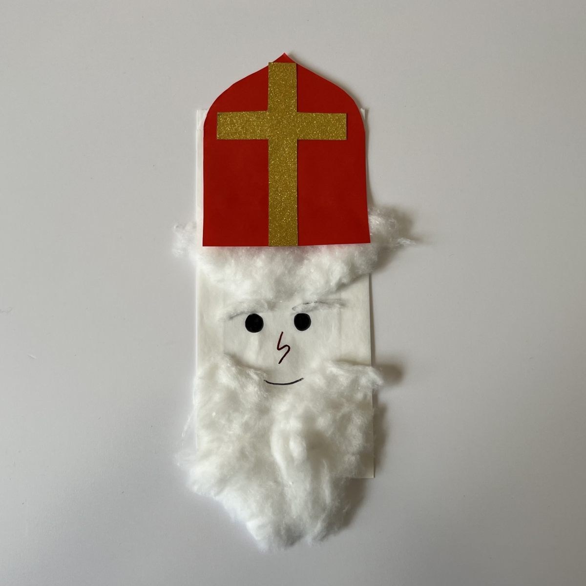Vollständig gebastelte Nikolaustüte