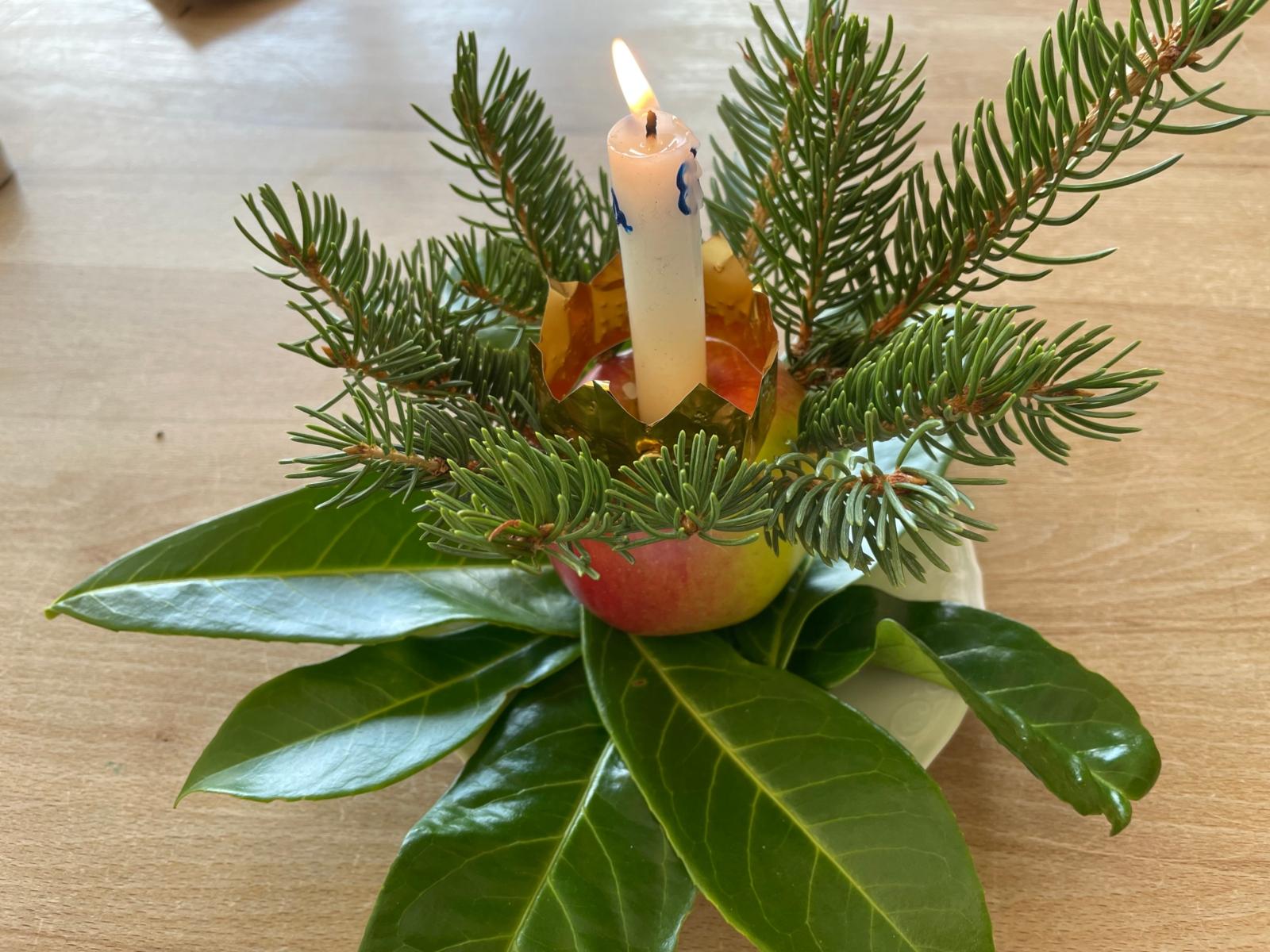 familien234 Christkönig basteln Königsapfel 6 Anleitung Königsapfel zu Christkönig