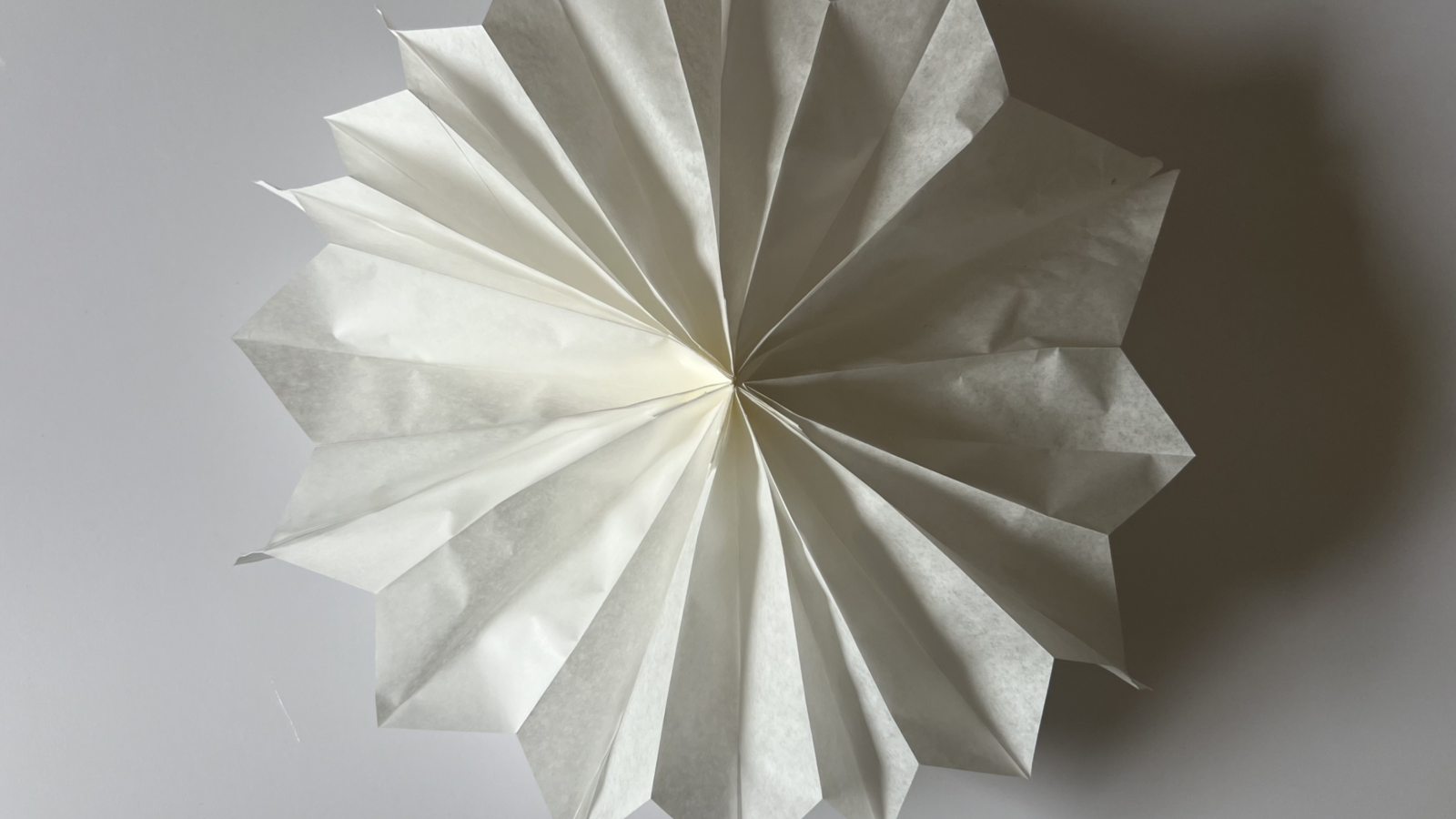 Papiertüten-Stern 08