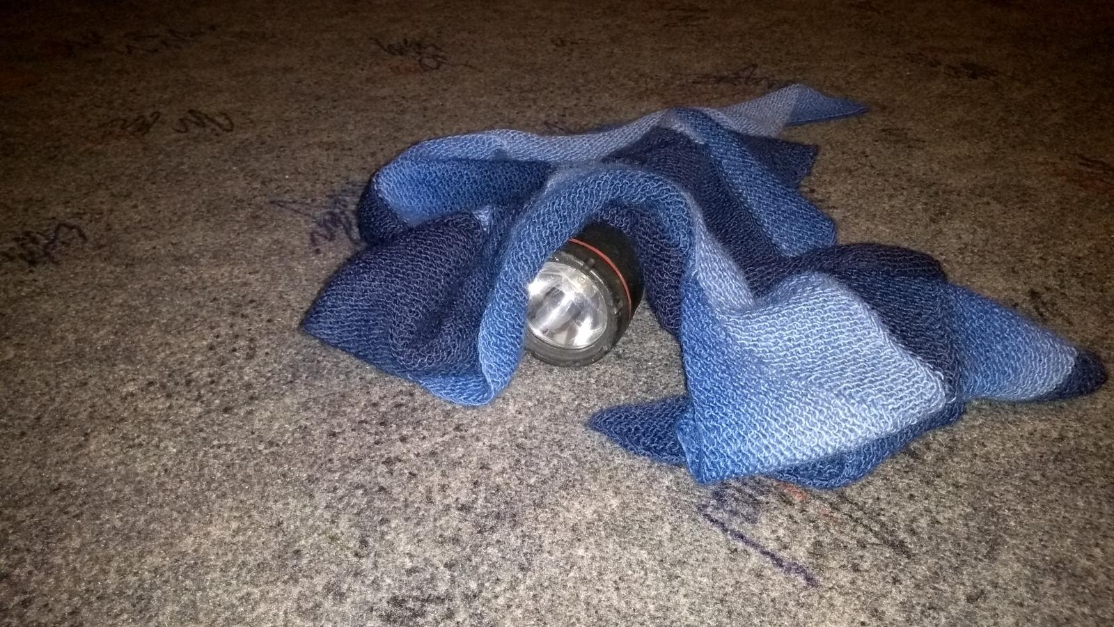 Schöpfung Tag 1 Taschenlampe