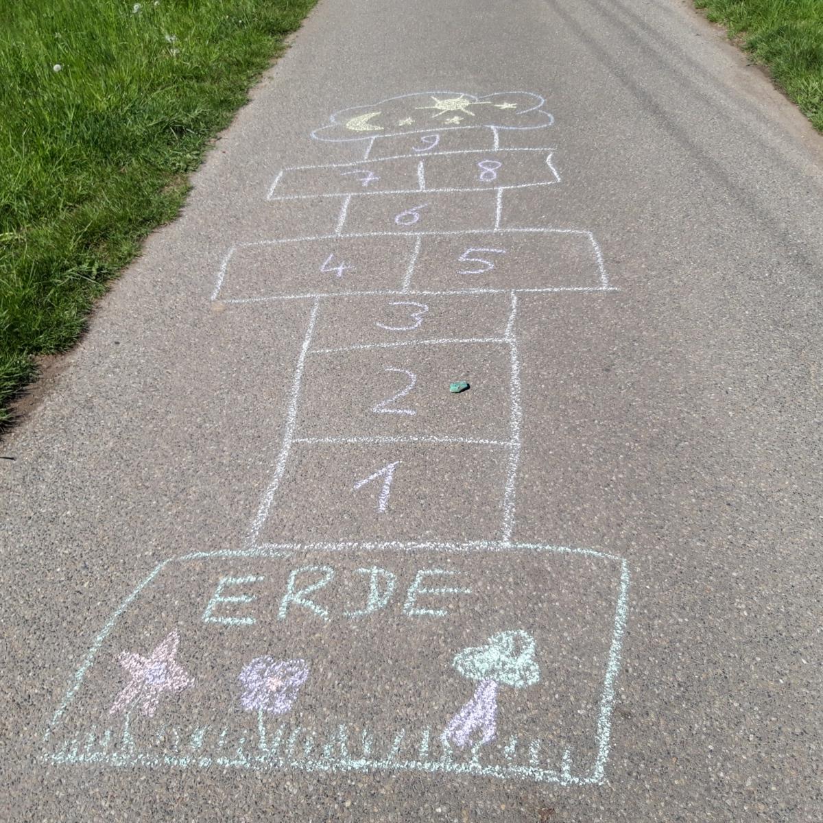 Schöpfung Tag 4 Hüpfekästchen 2