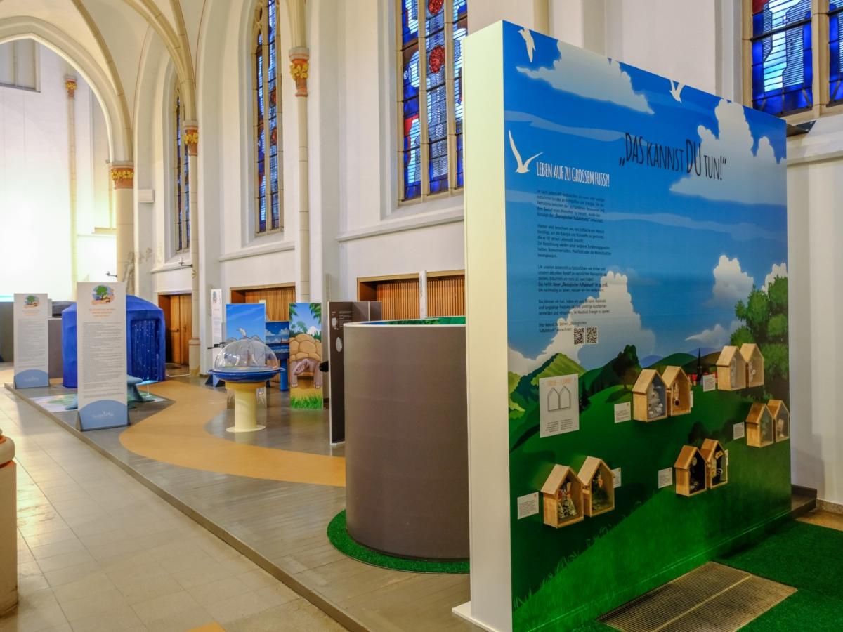 Erlebnis Schöpfung in Nippes 05 Mitspielausstellung Erlebnis Schöpfung, neu in St. Joseph Köln-Nippes
Nutzung nur auf familien234.de